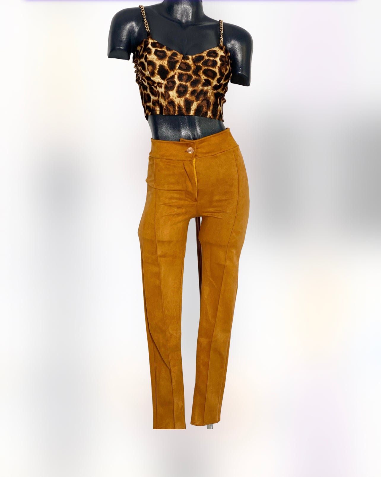 Pantalon con top animal print